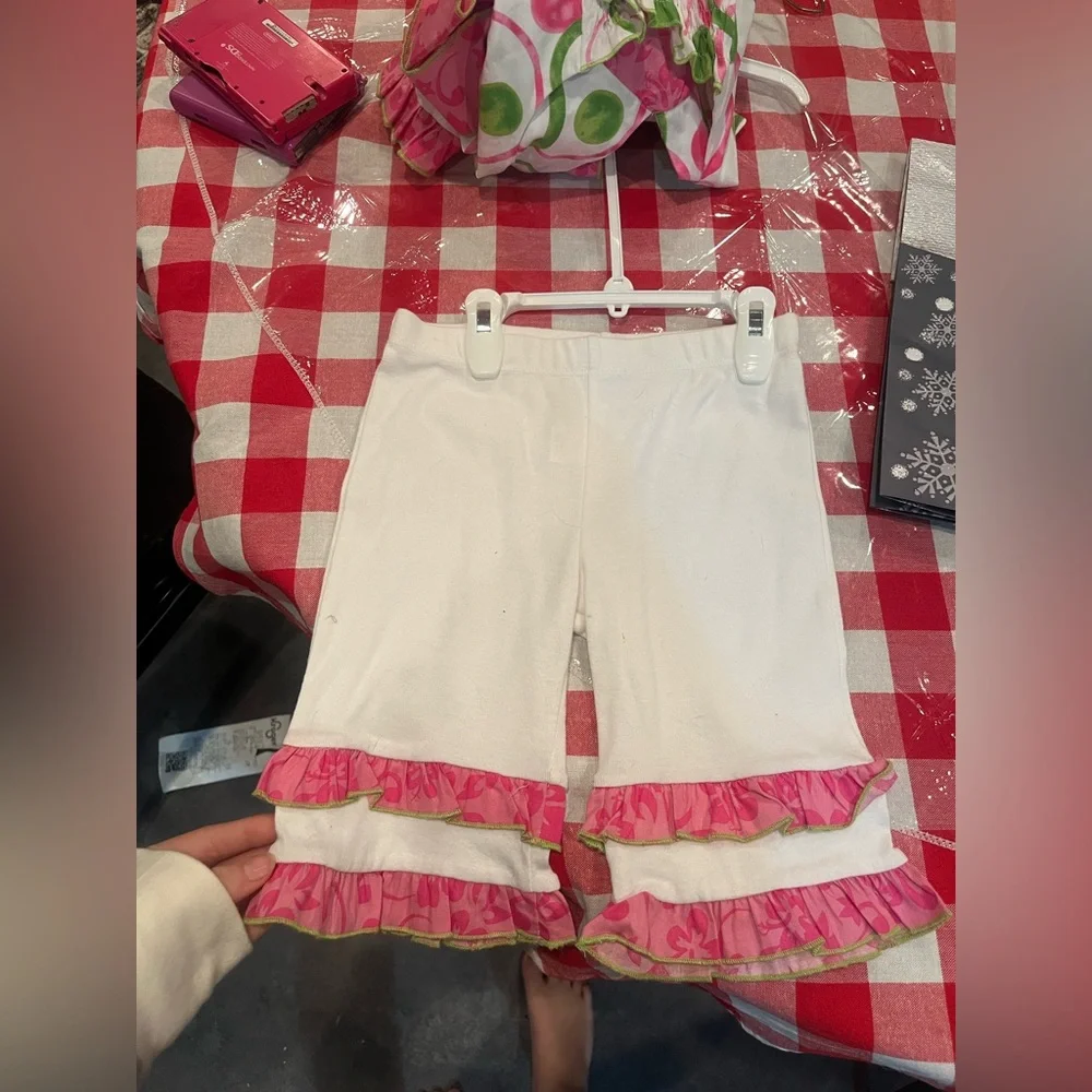 Matching Set - Picture 2 of 3